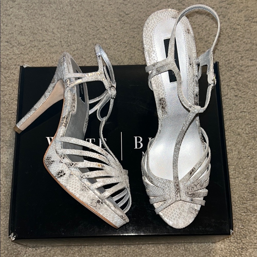 WHBM heels 🩶